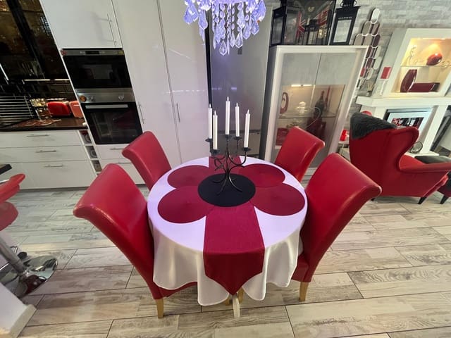 3 soveværelse Rækkehus til salg i Las Chafiras (San Miguel), San Miguel de Abona med swimmingpool garage - € 399.950 (Ref: 9795595)