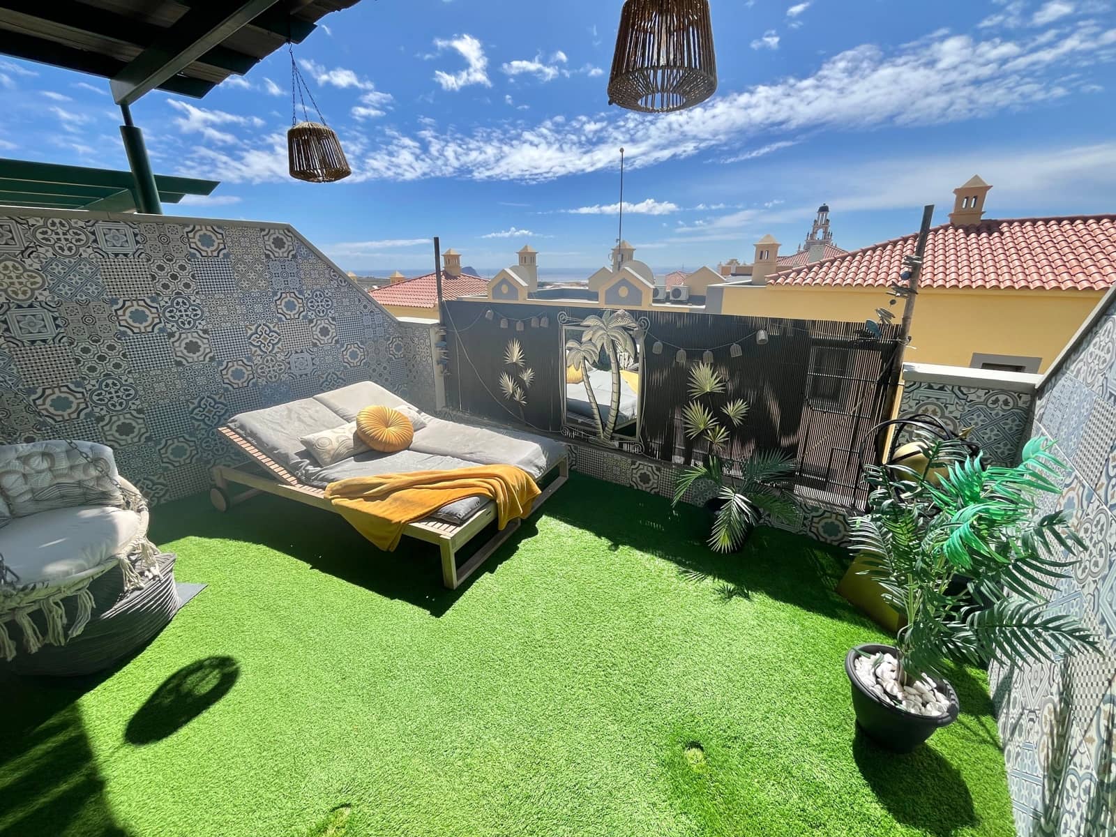 3 soveværelse Rækkehus til salg i San Miguel de Abona med swimmingpool garage - € 399.950 (Ref: 9795595)