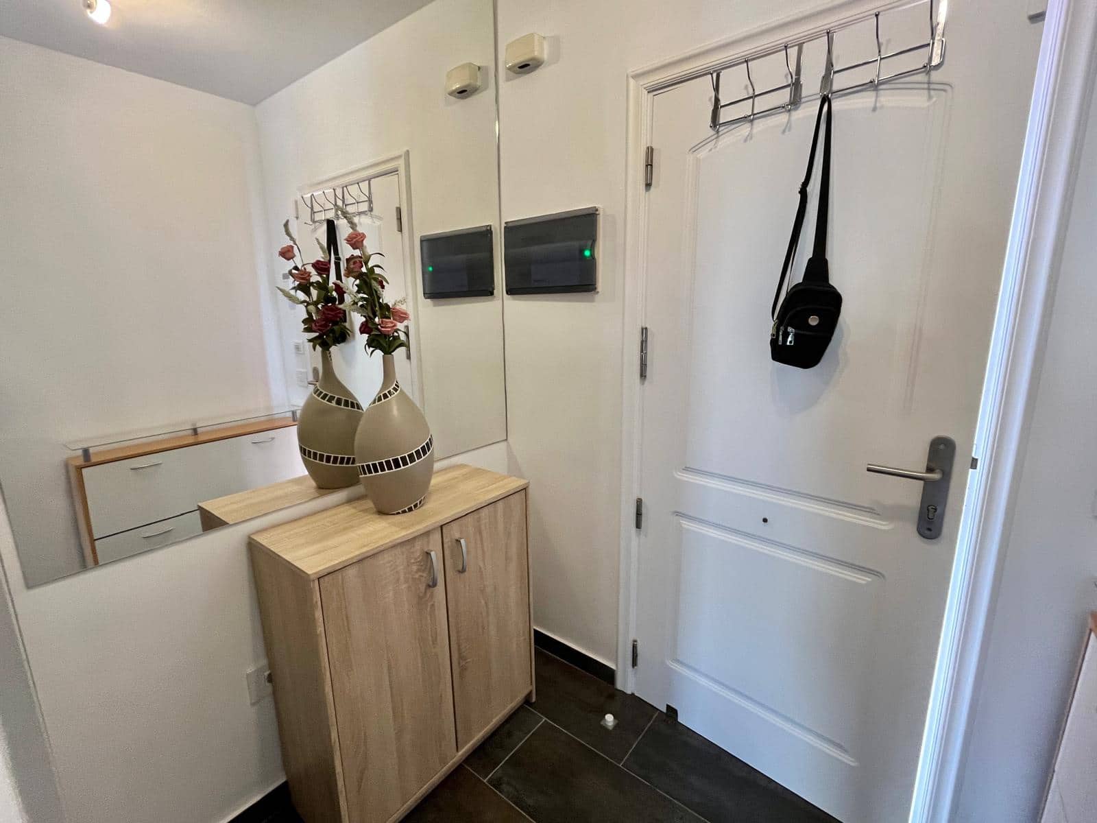 1 sovrum Lägenhet till salu i Arona med pool - 310 000 € (Ref: 9795684)