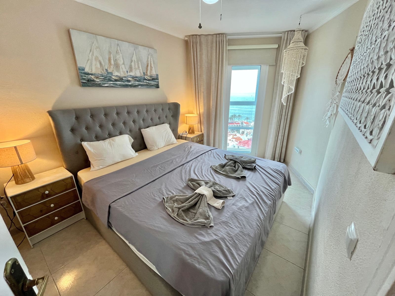 1 Zimmer Apartment zu verkaufen in Los Cristianos mit Pool - 299.000 € (Ref: 9802560)