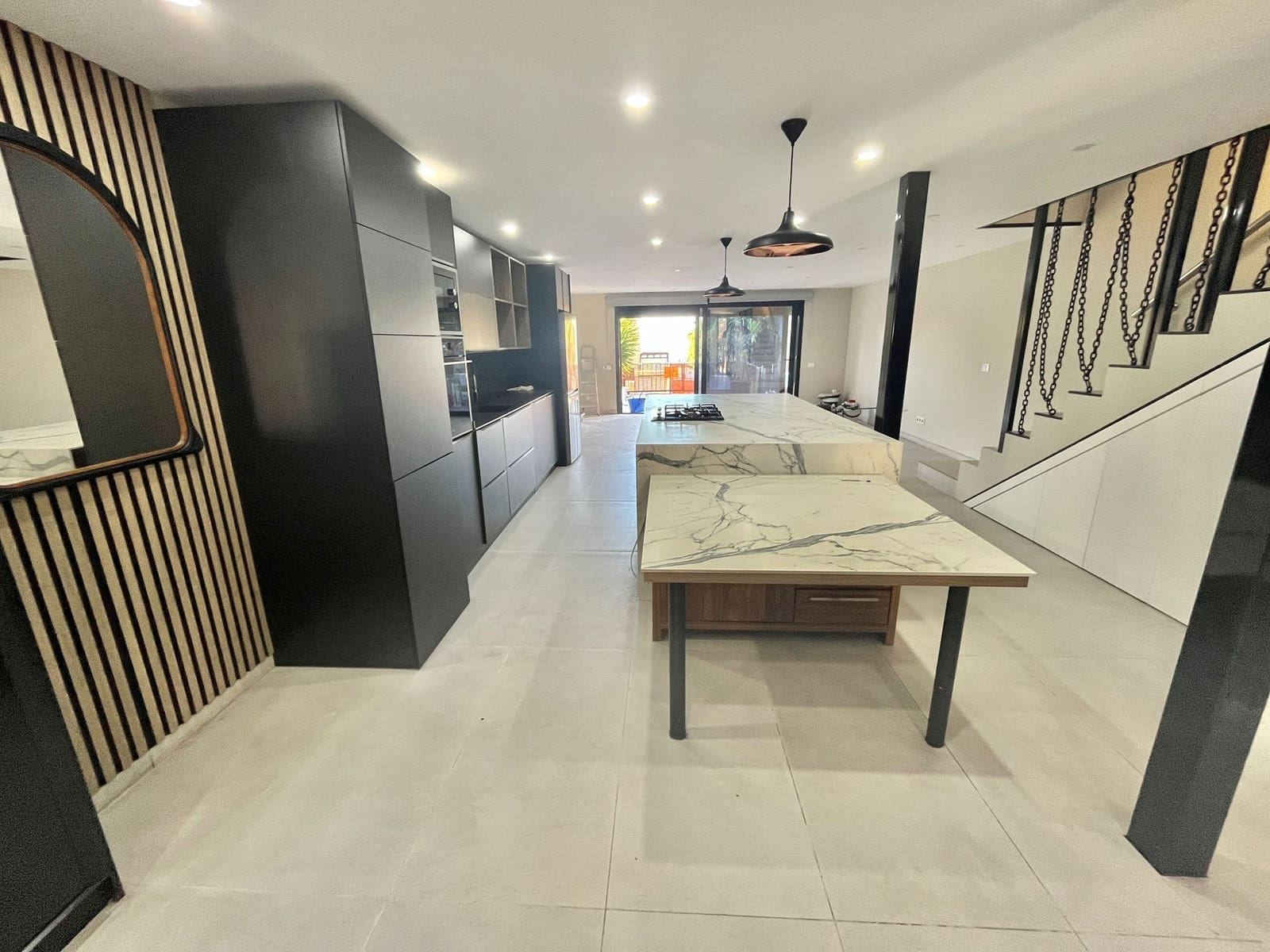 3 soveværelse Rækkehus til salg i Adeje med garage - € 665.000 (Ref: 9802882)