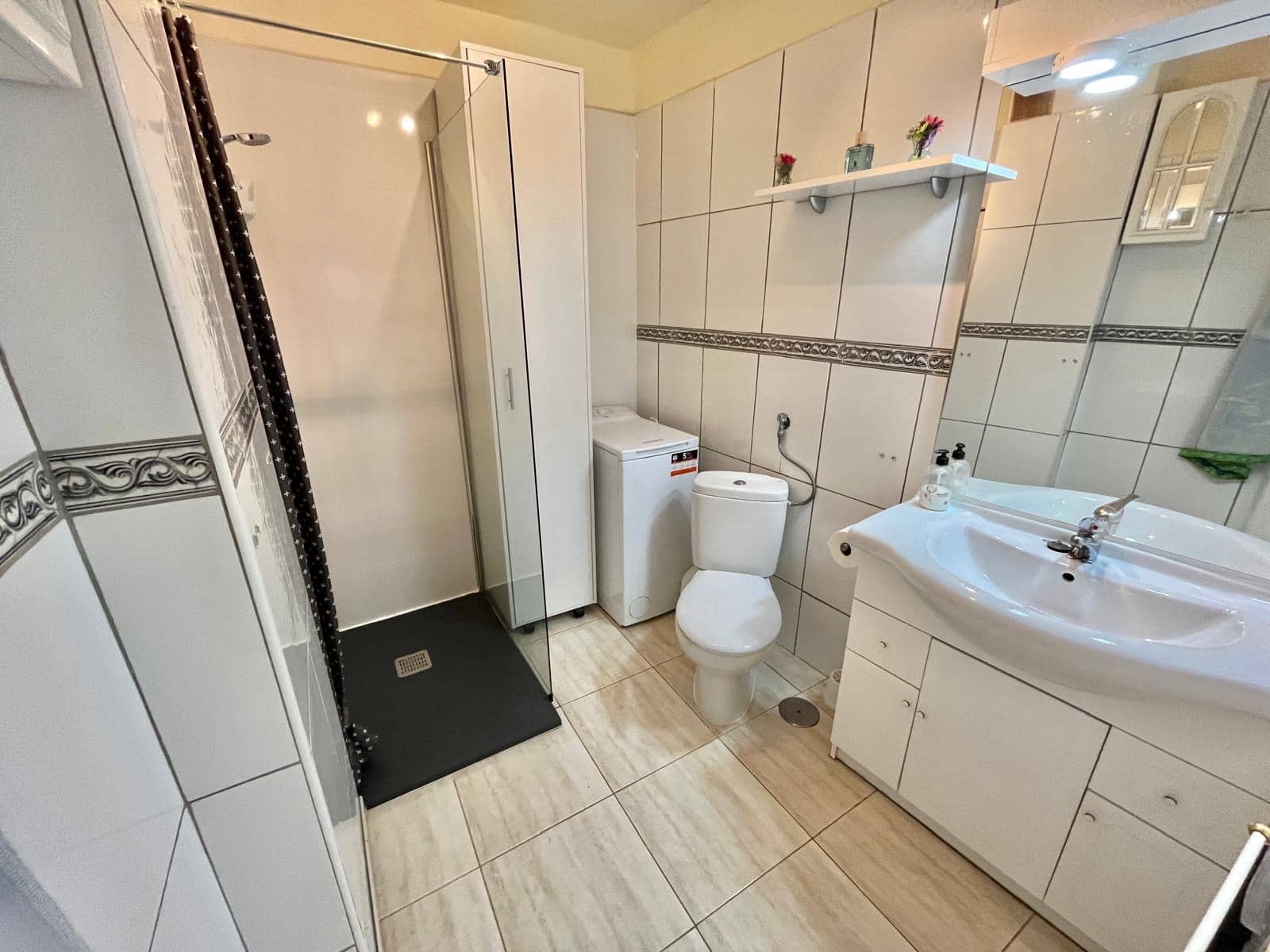 Studio til salgs i Costa Adeje med svømmebasseng - € 235 000 (Ref: 9802910)