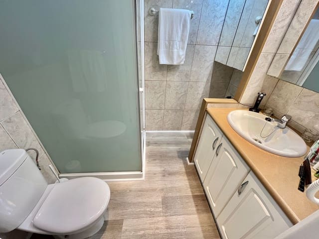 Studio til salgs i San Eugenio Bajo, Adeje med svømmebasseng - € 195 000 (Ref: 9802916)