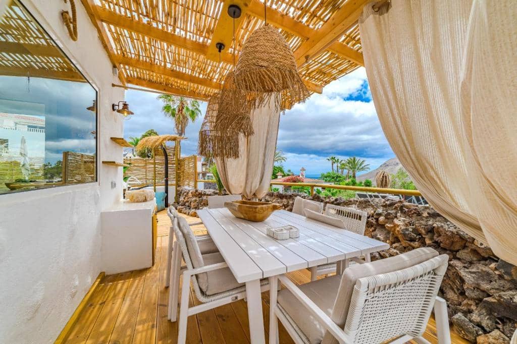5 quarto Moradia para venda em Chayofa com piscina garagem - 1 470 000 € (Ref: 9815050)