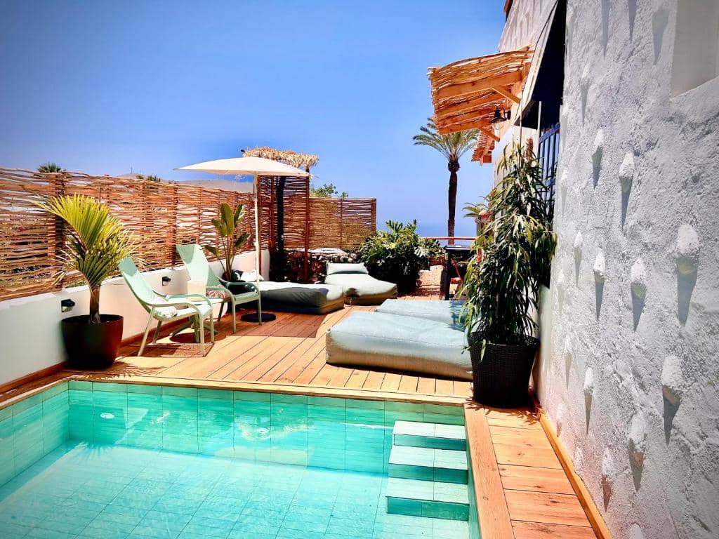 5 quarto Moradia para venda em Chayofa com piscina garagem - 1 470 000 € (Ref: 9815050)