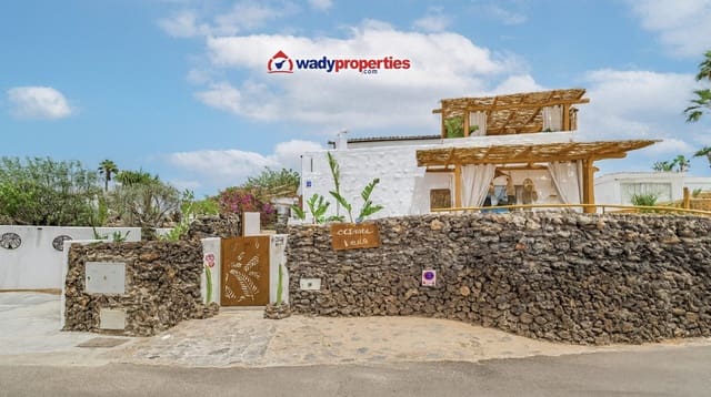 5 quarto Moradia para venda em Chayofa, Arona com piscina garagem - 1 470 000 € (Ref: 9815050)