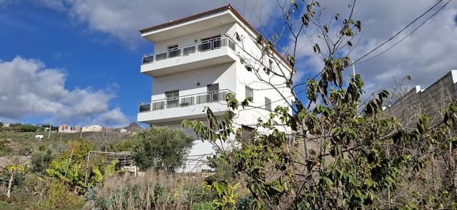 3 quarto Quinta/Casa Rural para venda em Arona - 699 000 € (Ref: 9815082)