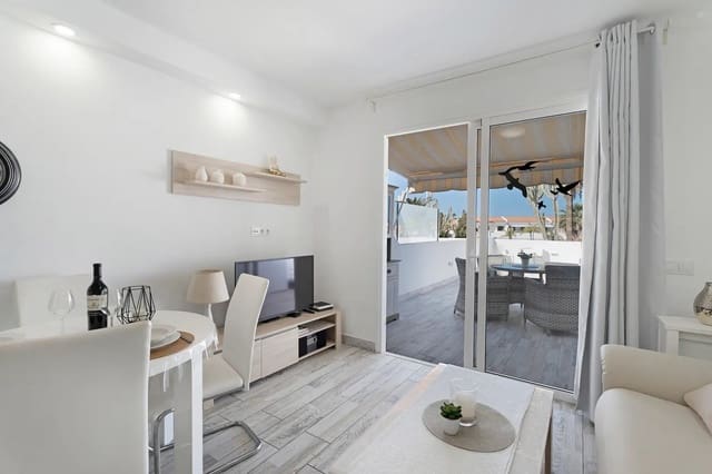 1 bedroom Apartment for sale in San Eugenio Alto, Adeje with pool - € 338,000 (Ref: 9815164)