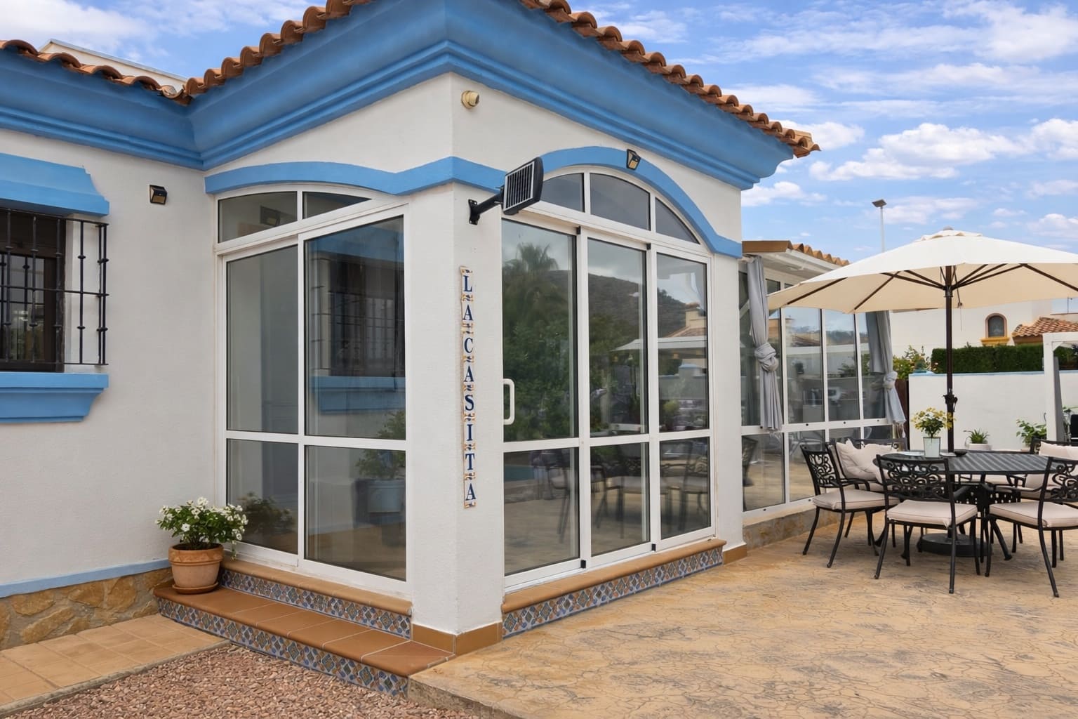 3 bedroom Villa for sale in Hondon de las Nieves with pool garage - € 265,000 (Ref: 9770100)