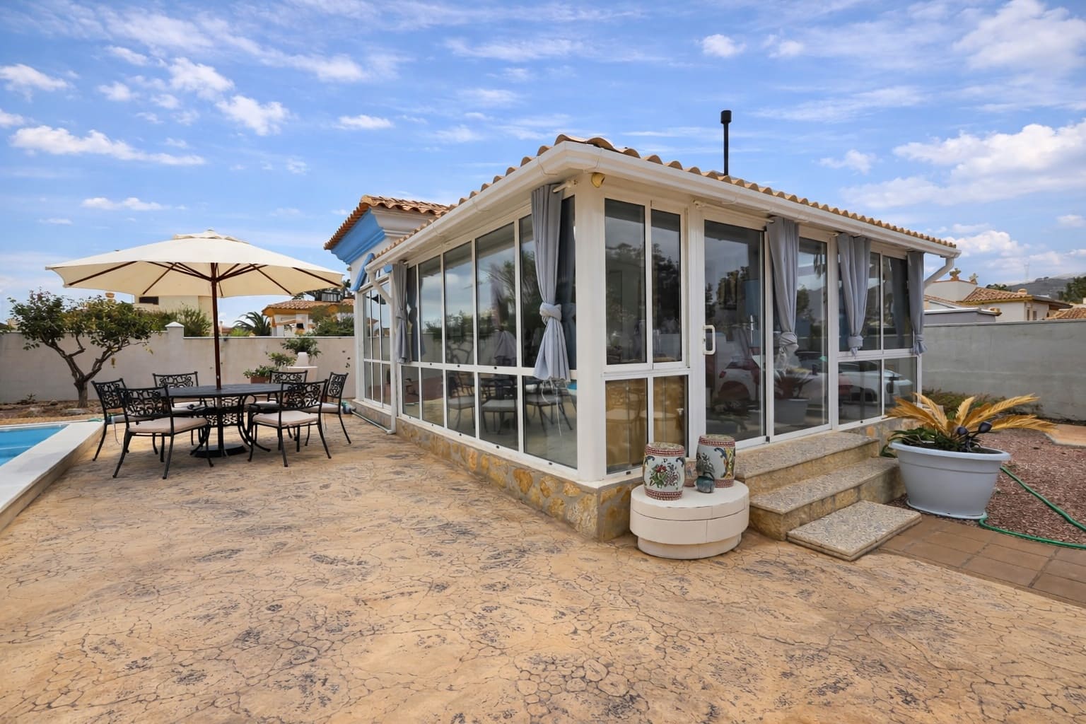 3 bedroom Villa for sale in Hondon de las Nieves with pool garage - € 265,000 (Ref: 9770100)