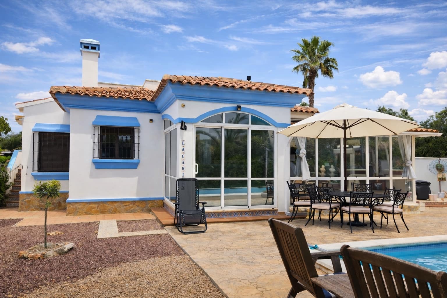 3 bedroom Villa for sale in Hondon de las Nieves with pool garage - € 265,000 (Ref: 9770100)