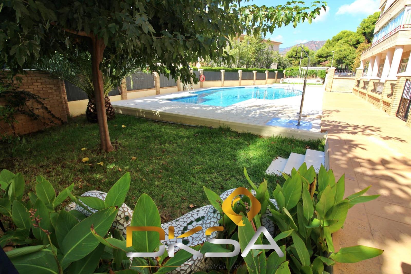 3 bedroom Flat for sale in Benicassim with pool - € 420,000 (Ref: 9805803)