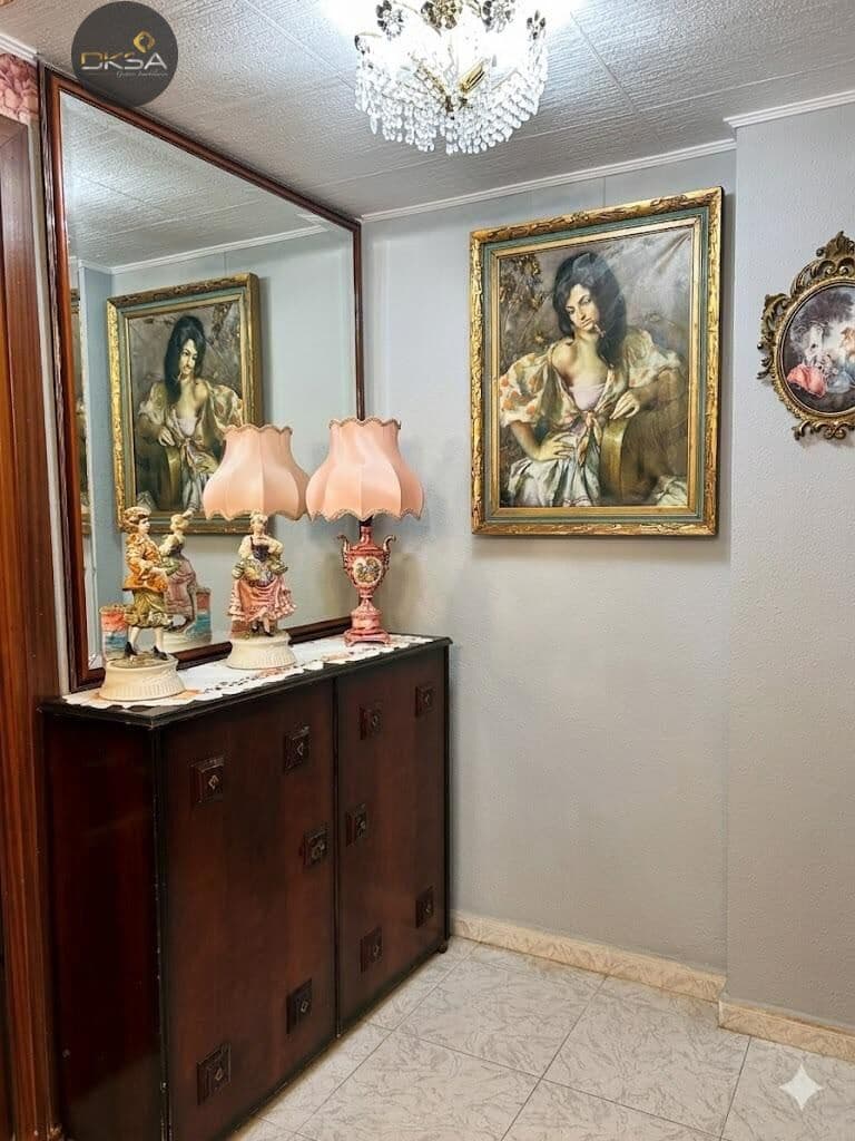 3 bedroom Flat for sale in Benicassim with pool - € 420,000 (Ref: 9805803)