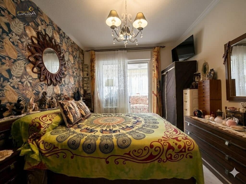 3 bedroom Flat for sale in Benicassim with pool - € 420,000 (Ref: 9805803)