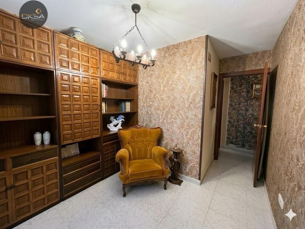 3 bedroom Flat for sale in Benicassim with pool - € 420,000 (Ref: 9805803)