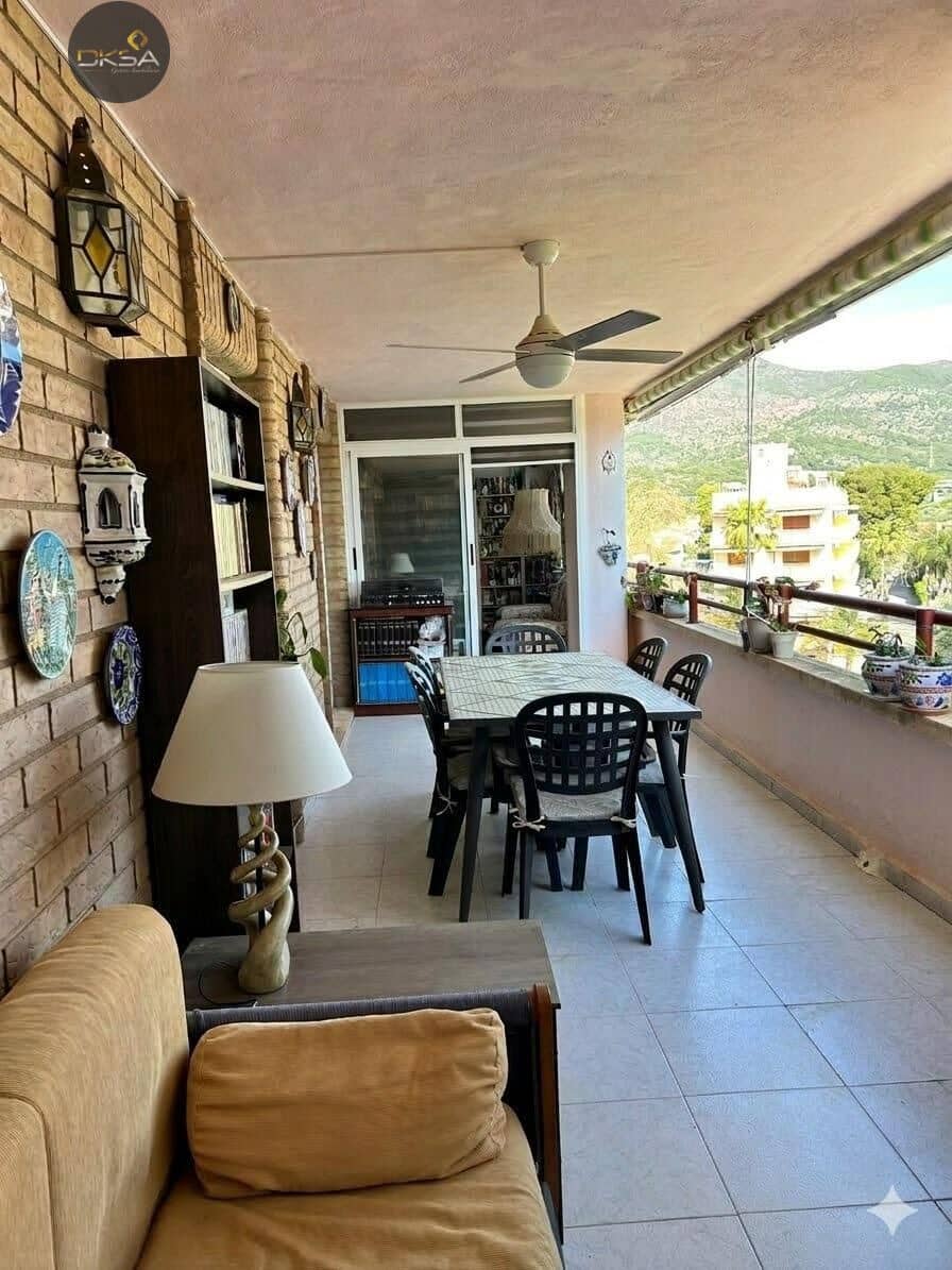 3 bedroom Flat for sale in Benicassim with pool - € 420,000 (Ref: 9805803)