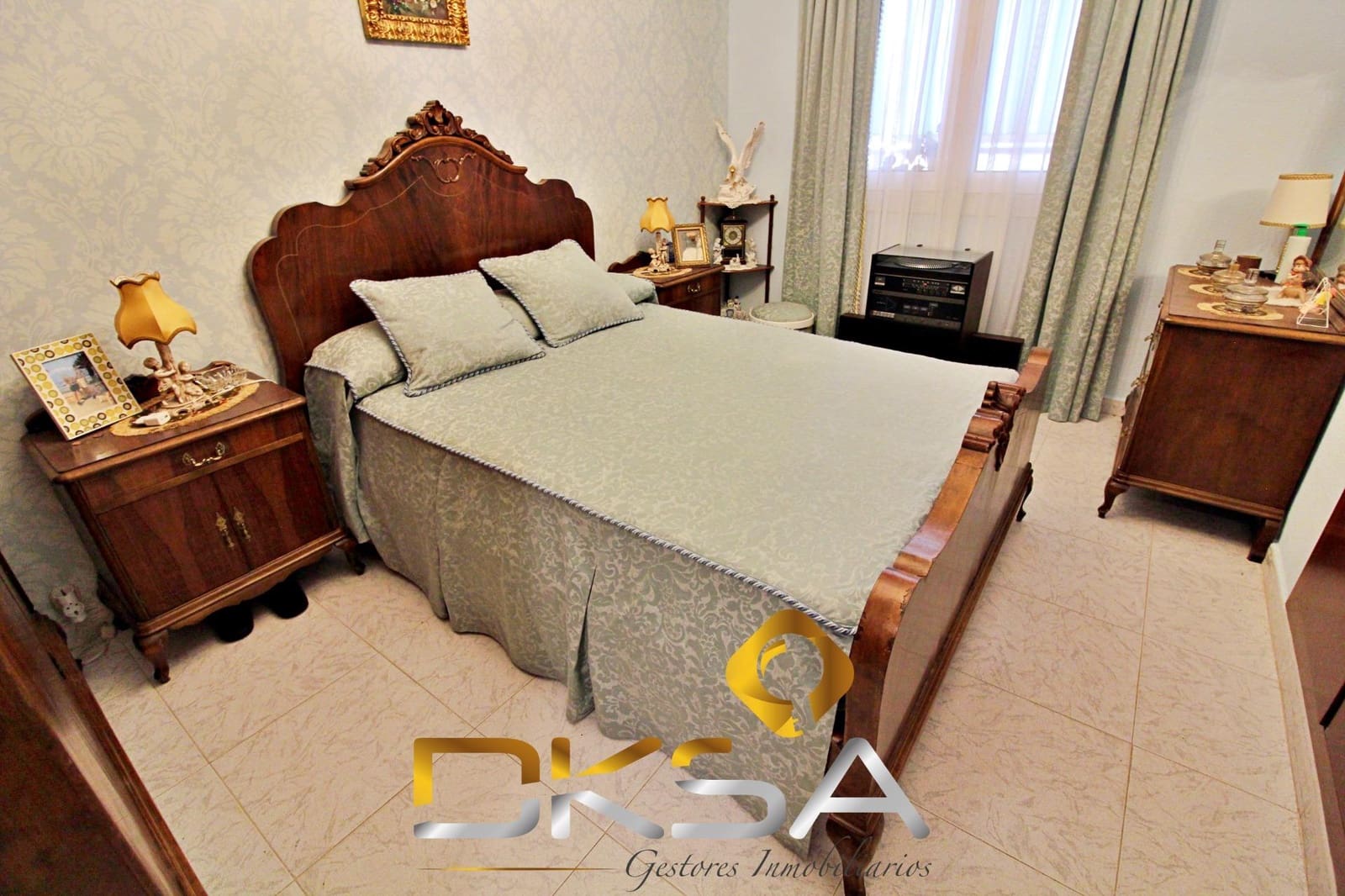 3 bedroom Flat for sale in Benicassim with pool - € 420,000 (Ref: 9805803)