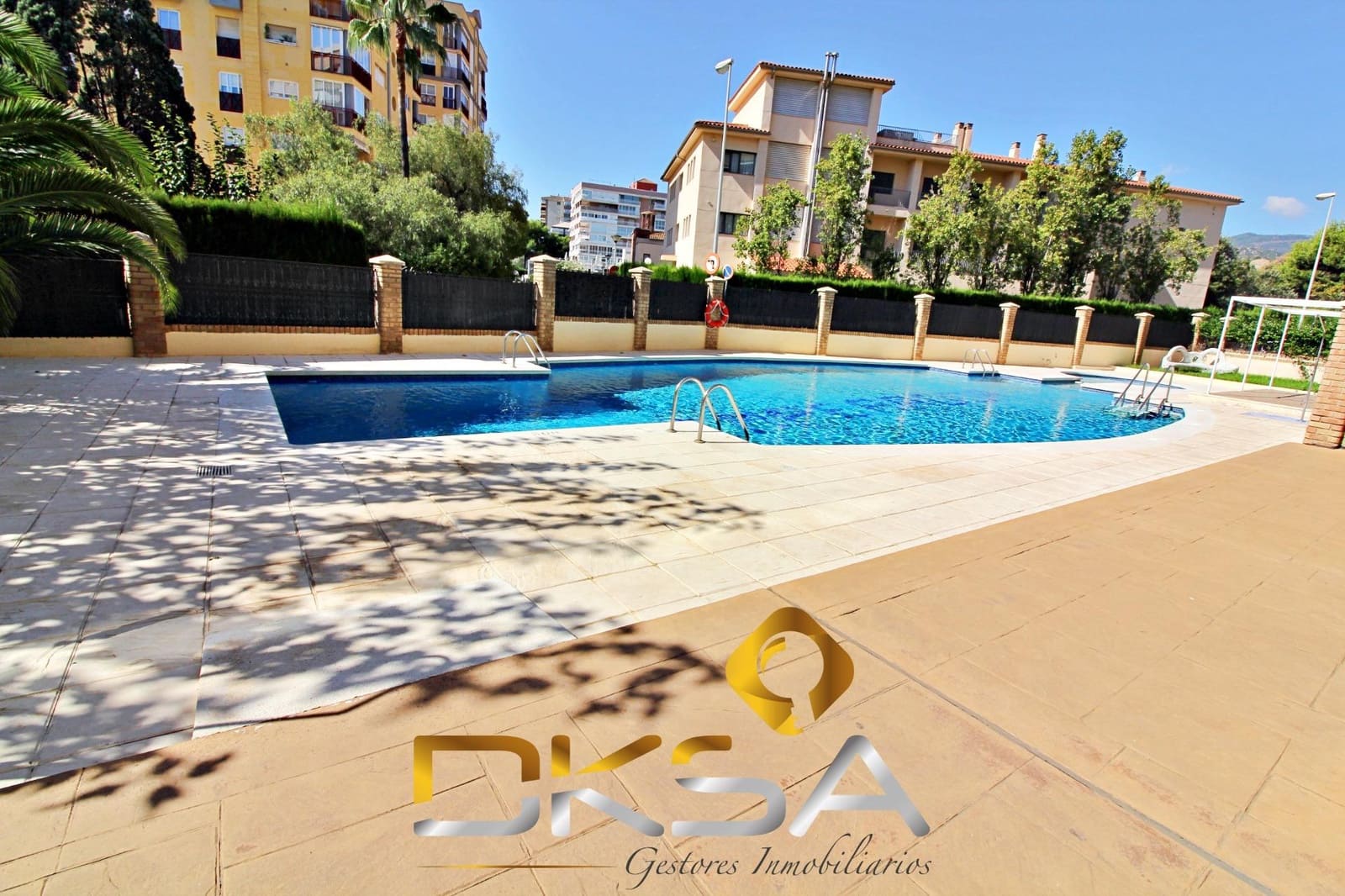 3 bedroom Flat for sale in Benicassim with pool - € 420,000 (Ref: 9805803)