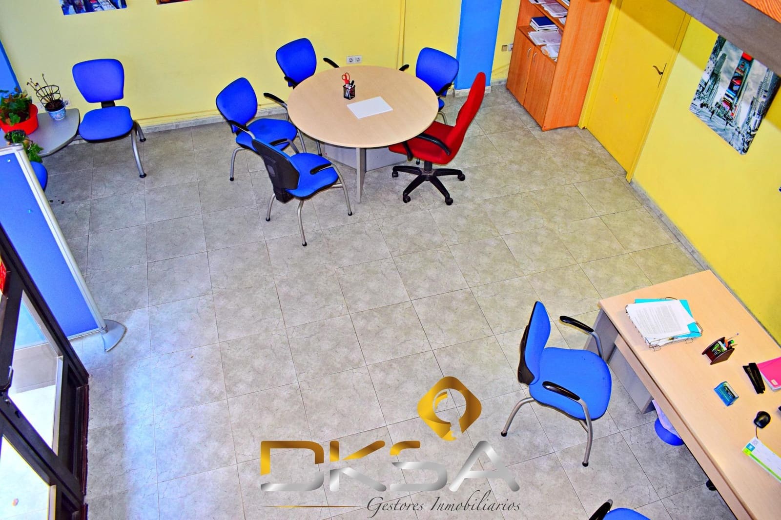 Commercial for sale in Castello de la Plana - € 70,000 (Ref: 9805804)