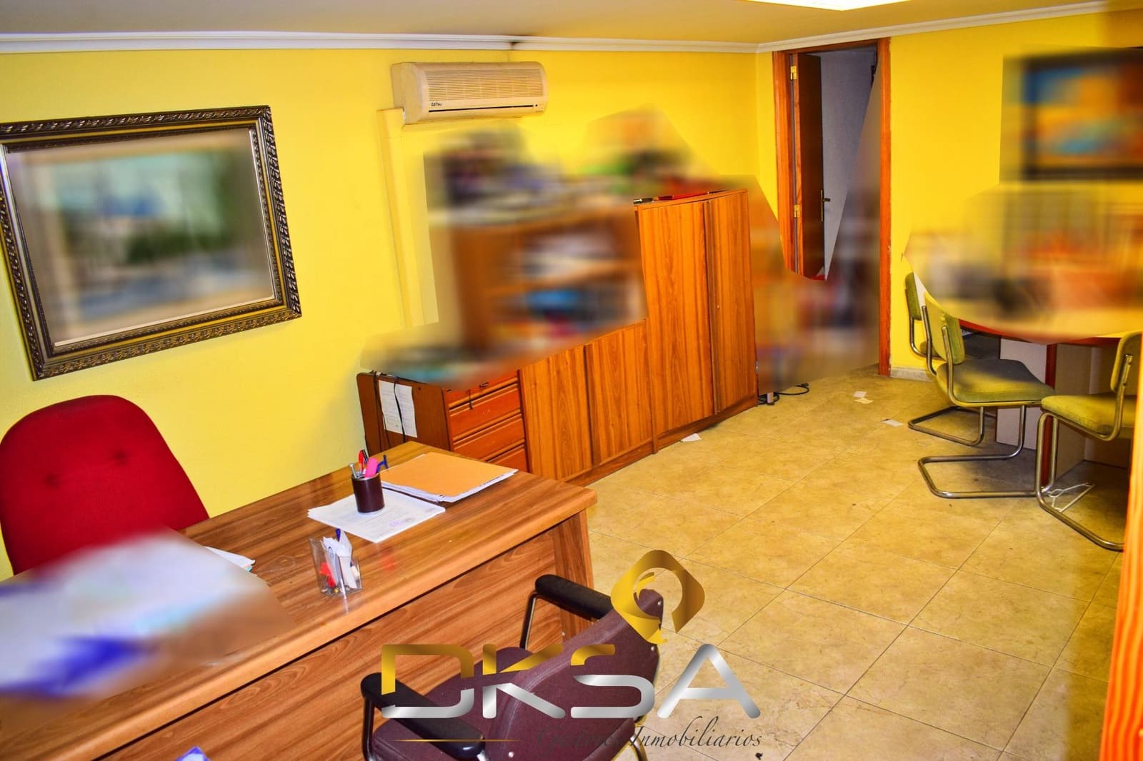 Commercial for sale in Castello de la Plana - € 70,000 (Ref: 9805804)