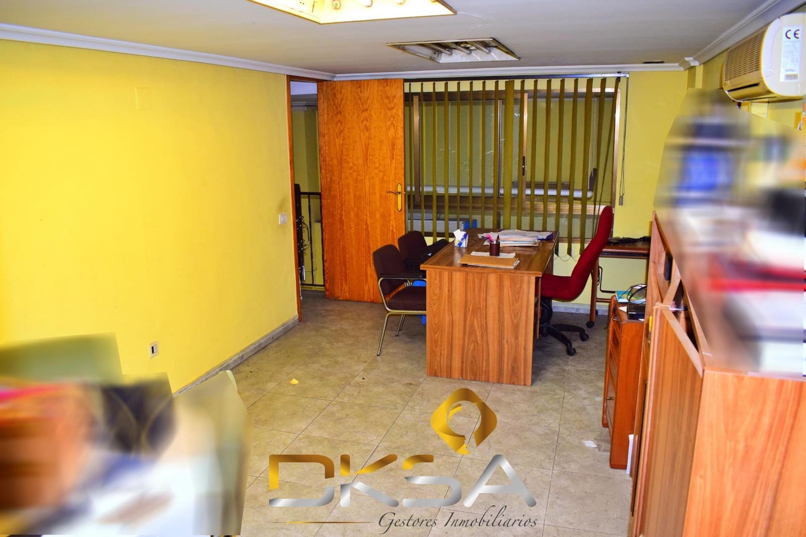 Commercial for sale in Castello de la Plana - € 70,000 (Ref: 9805804)