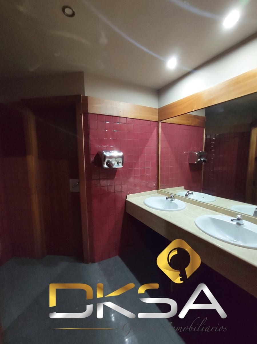 Gewerbe zu verkaufen in Vila-real - 2.900.000 € (Ref: 9805805)