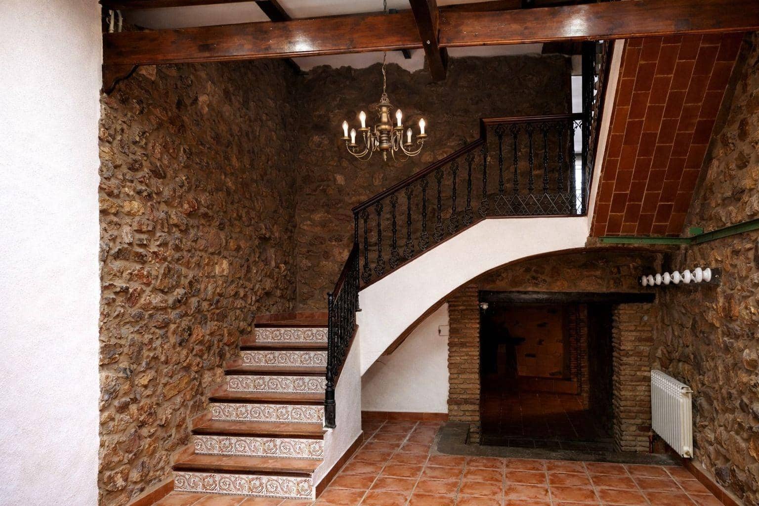 5 bedroom Townhouse for sale in Cabanes - € 165,000 (Ref: 9805806)