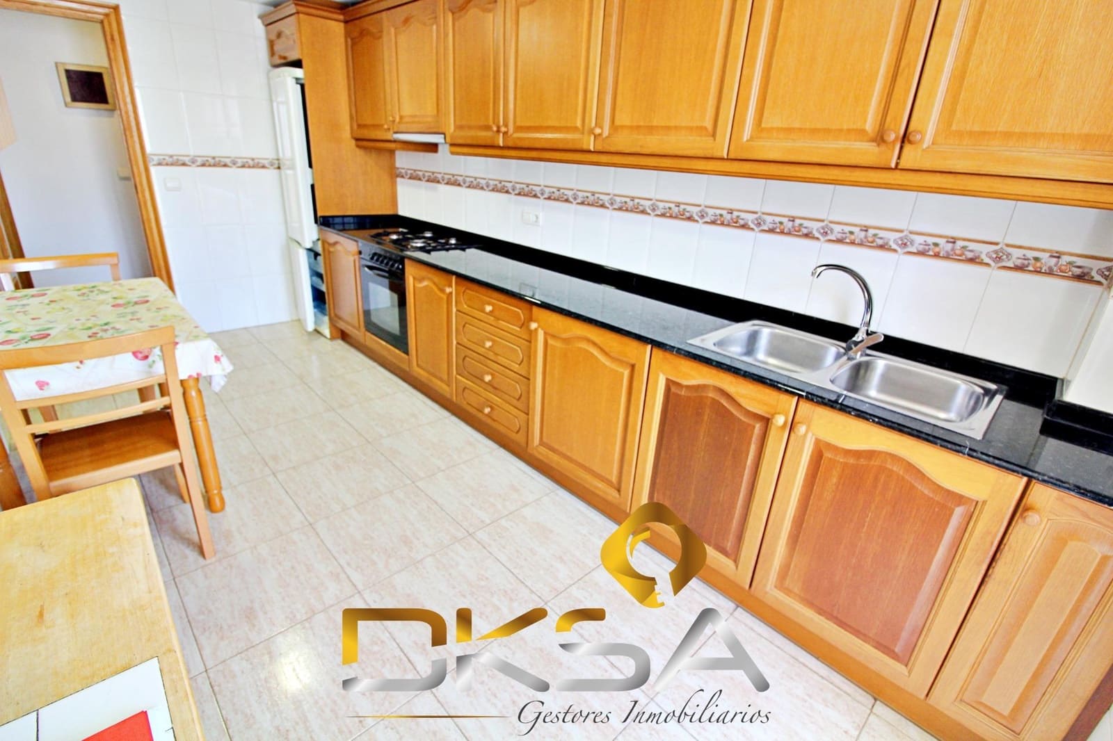 3 soveværelse Lejlighed til leje i Onda med garage - € 750 (Ref: 9805808)