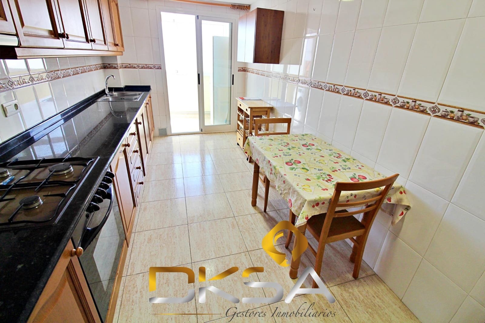 3 soveværelse Lejlighed til leje i Onda med garage - € 750 (Ref: 9805808)