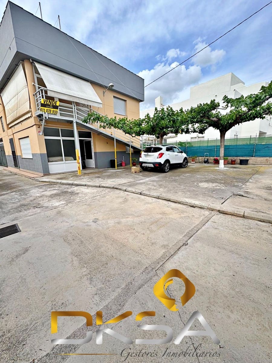 5 slaapkamer Villa te koop in Almassora / Almazora met zwembad garage - € 315.000 (Ref: 9805809)