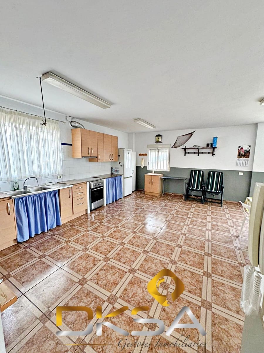 5 slaapkamer Villa te koop in Almassora / Almazora met zwembad garage - € 315.000 (Ref: 9805809)