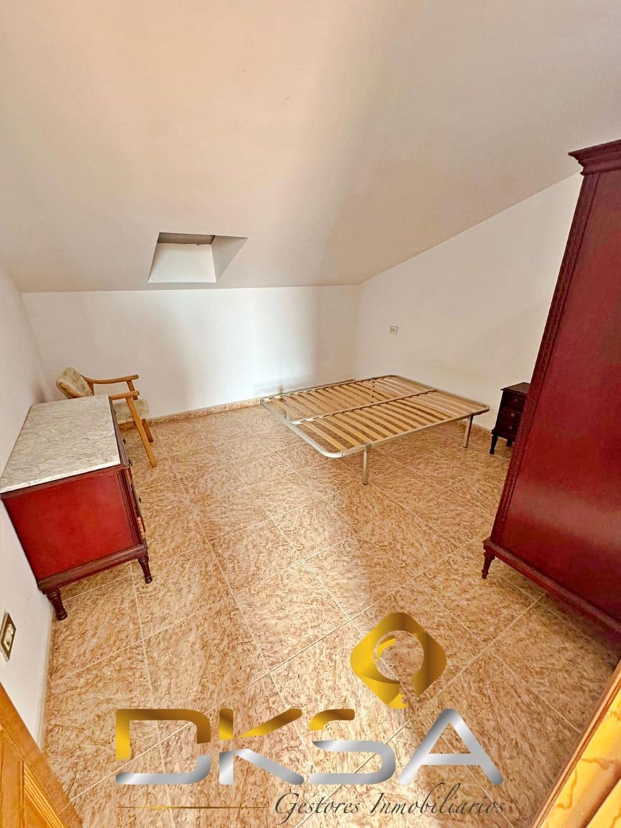 5 slaapkamer Villa te koop in Almassora / Almazora met zwembad garage - € 315.000 (Ref: 9805809)