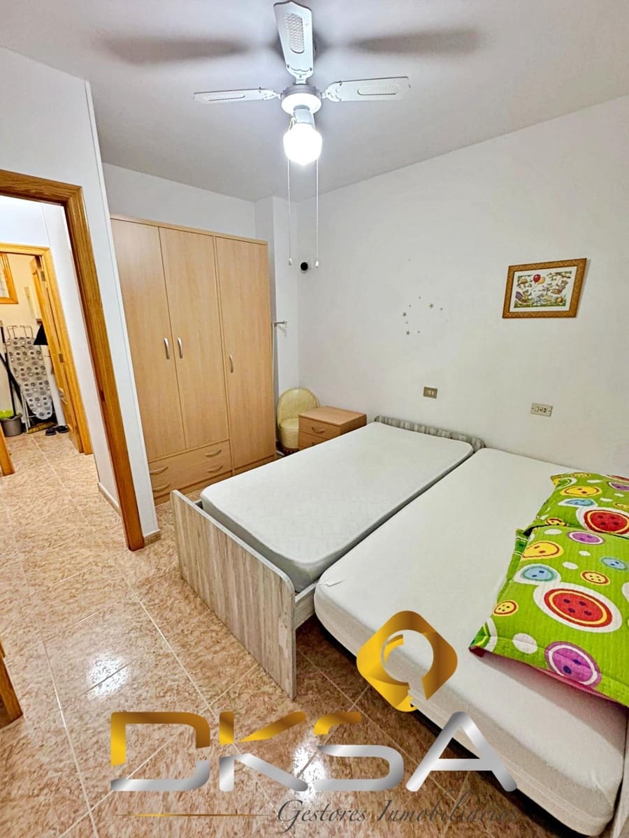 5 slaapkamer Villa te koop in Almassora / Almazora met zwembad garage - € 315.000 (Ref: 9805809)