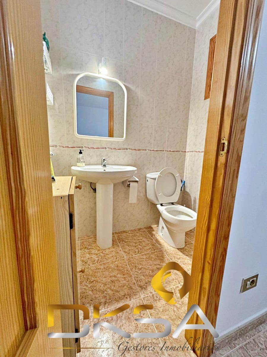 5 slaapkamer Villa te koop in Almassora / Almazora met zwembad garage - € 315.000 (Ref: 9805809)