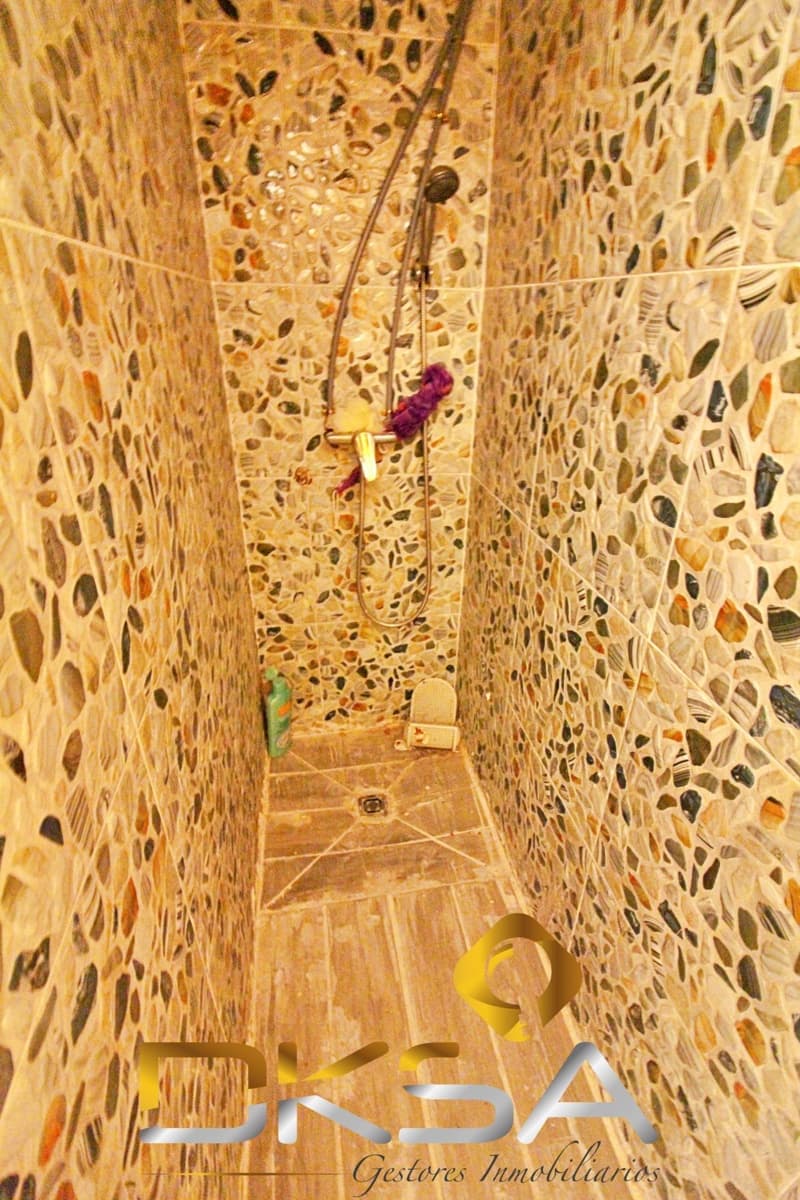 4 slaapkamer Huis te koop in Oropesa  - € 93.500 (Ref: 9805812)