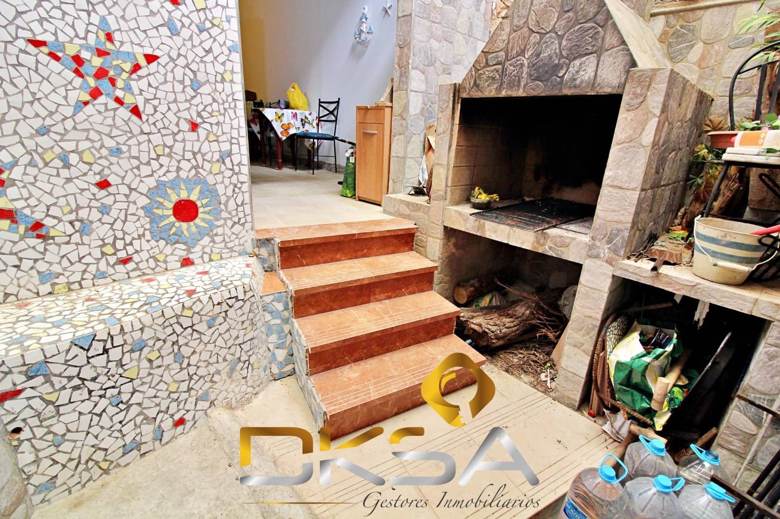 4 slaapkamer Huis te koop in Oropesa  - € 93.500 (Ref: 9805812)