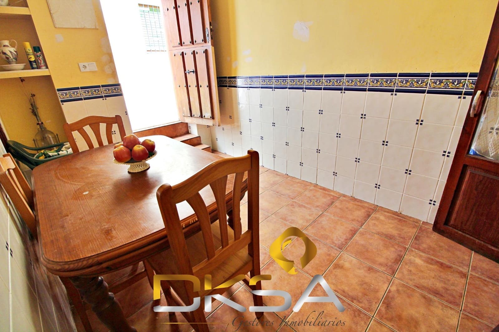 4 slaapkamer Huis te koop in Oropesa  - € 93.500 (Ref: 9805812)