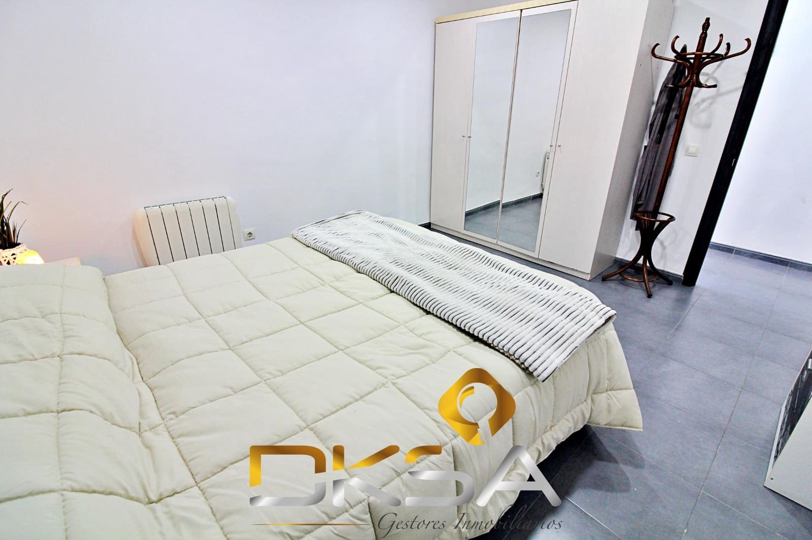 3 sovrum Lägenhet till salu i Castello de la Plana - 165 000 € (Ref: 9805815)