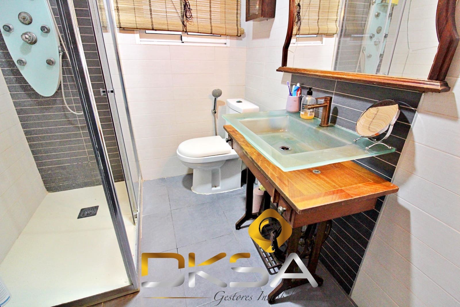 3 sovrum Lägenhet till salu i Castello de la Plana - 165 000 € (Ref: 9805815)