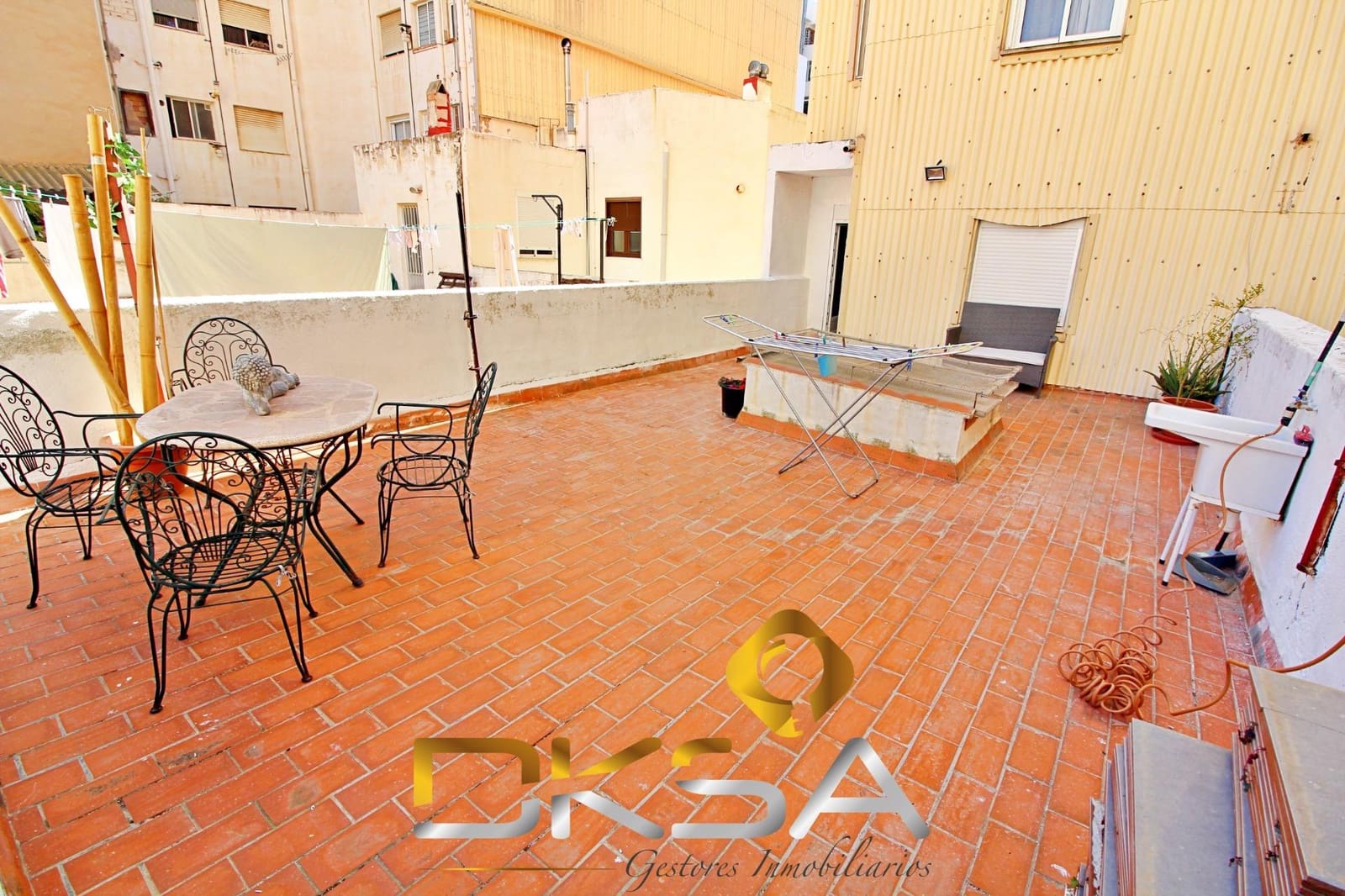 3 sovrum Lägenhet till salu i Castello de la Plana - 165 000 € (Ref: 9805815)