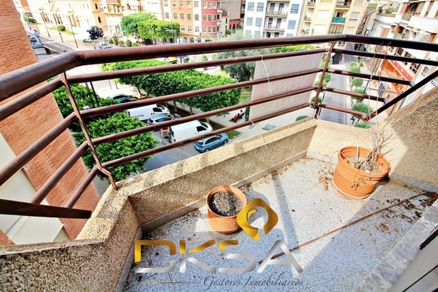 4 sovrum Lägenhet till salu i Castelló de la Plana - 385 000 € (Ref: 9805816)