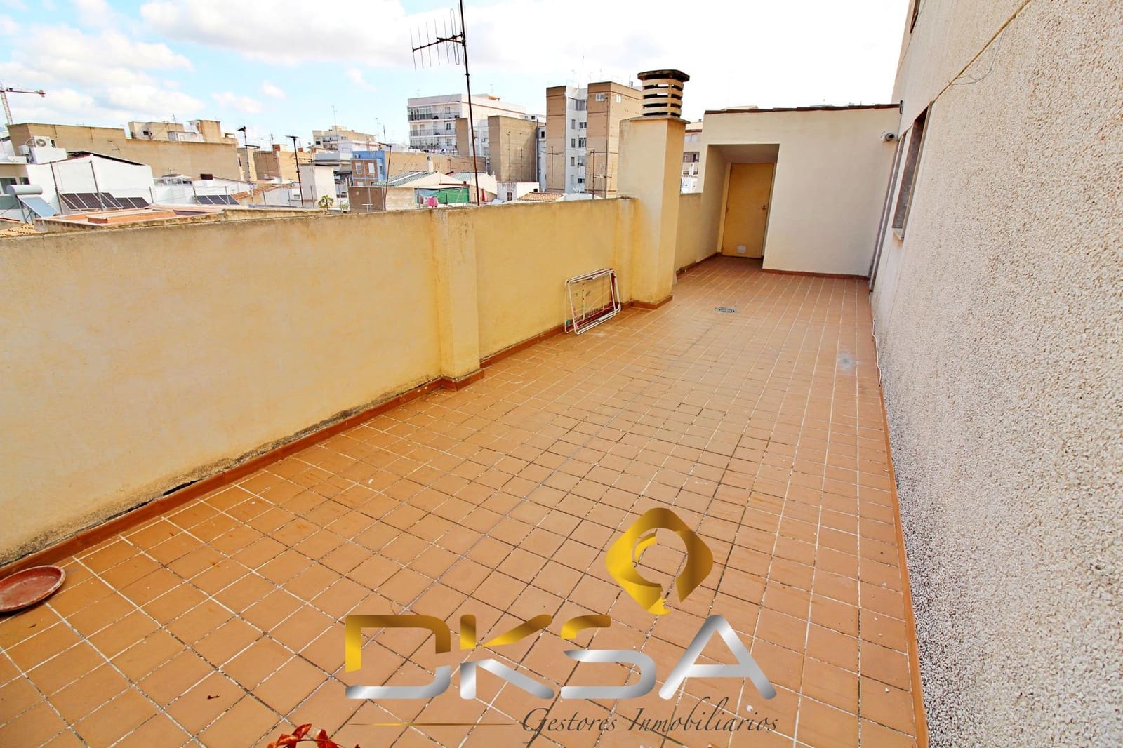 4 sovrum Lägenhet till salu i Castello de la Plana - 385 000 € (Ref: 9805816)