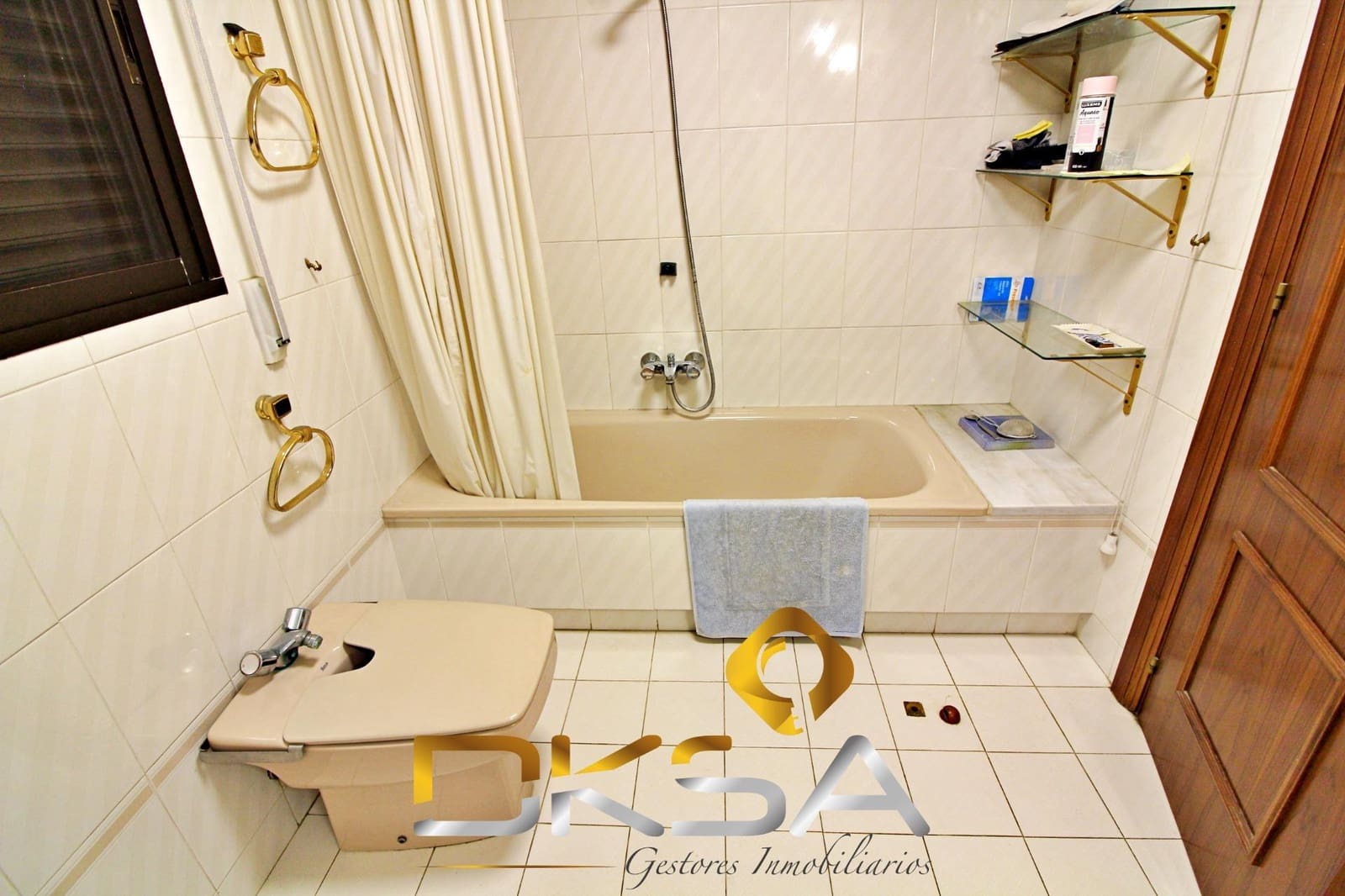 4 sovrum Lägenhet till salu i Castello de la Plana - 385 000 € (Ref: 9805816)