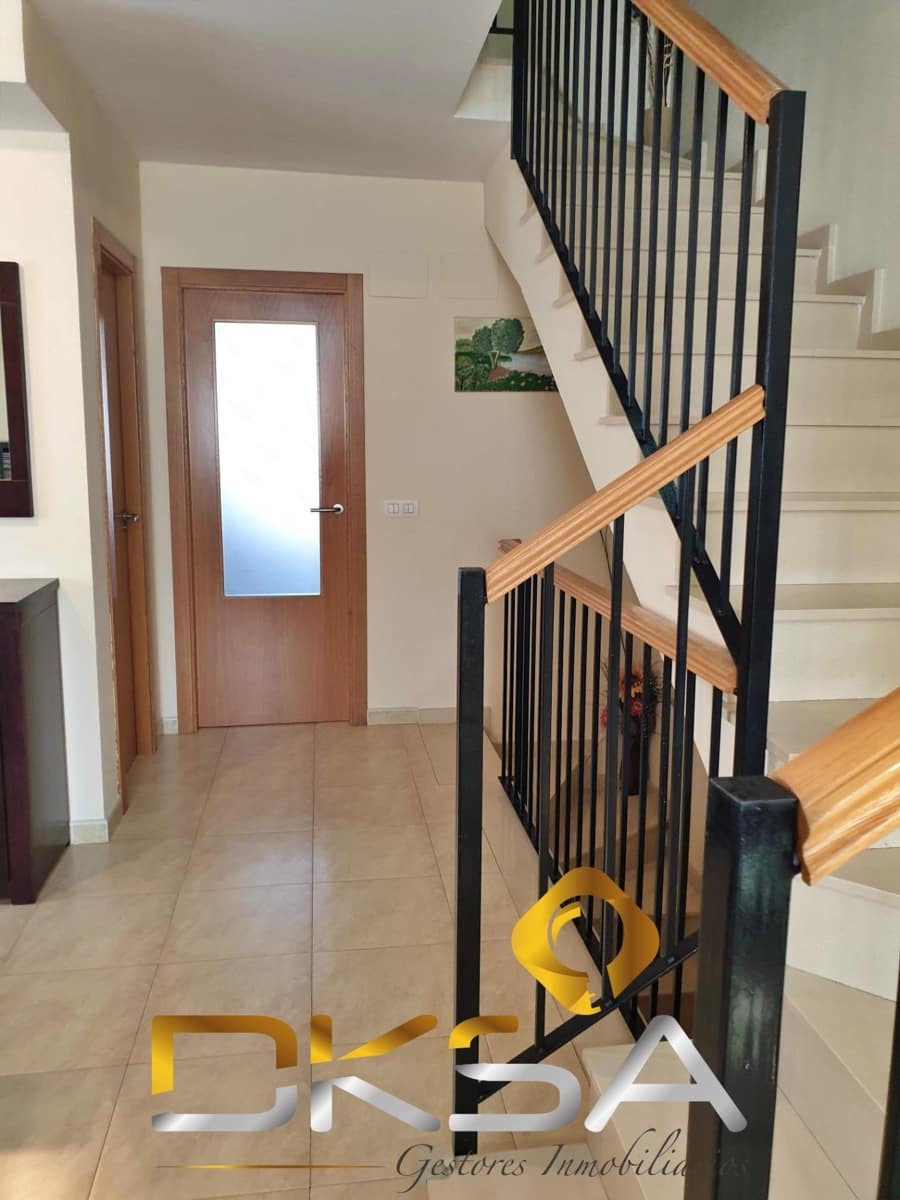 4 bedroom Terraced Villa for sale in Costur with garage - € 195,000 (Ref: 9805817)