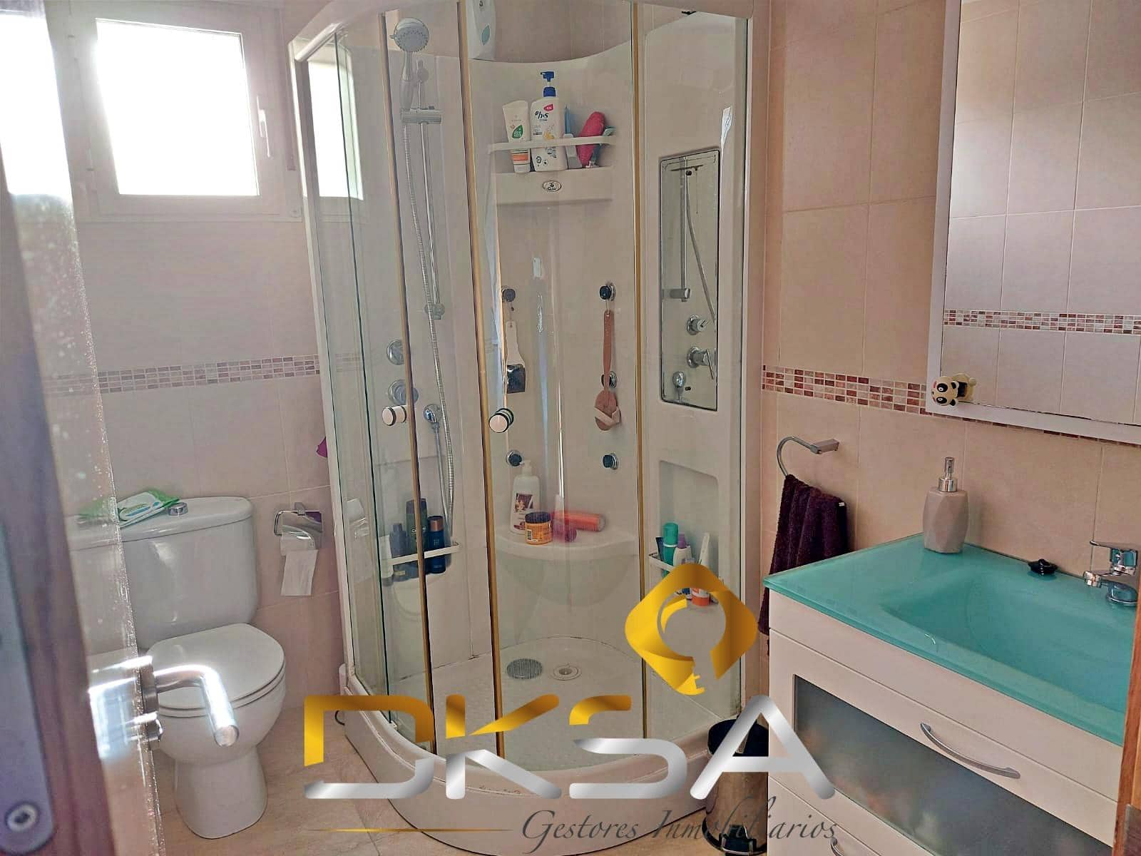 4 bedroom Terraced Villa for sale in Costur with garage - € 195,000 (Ref: 9805817)