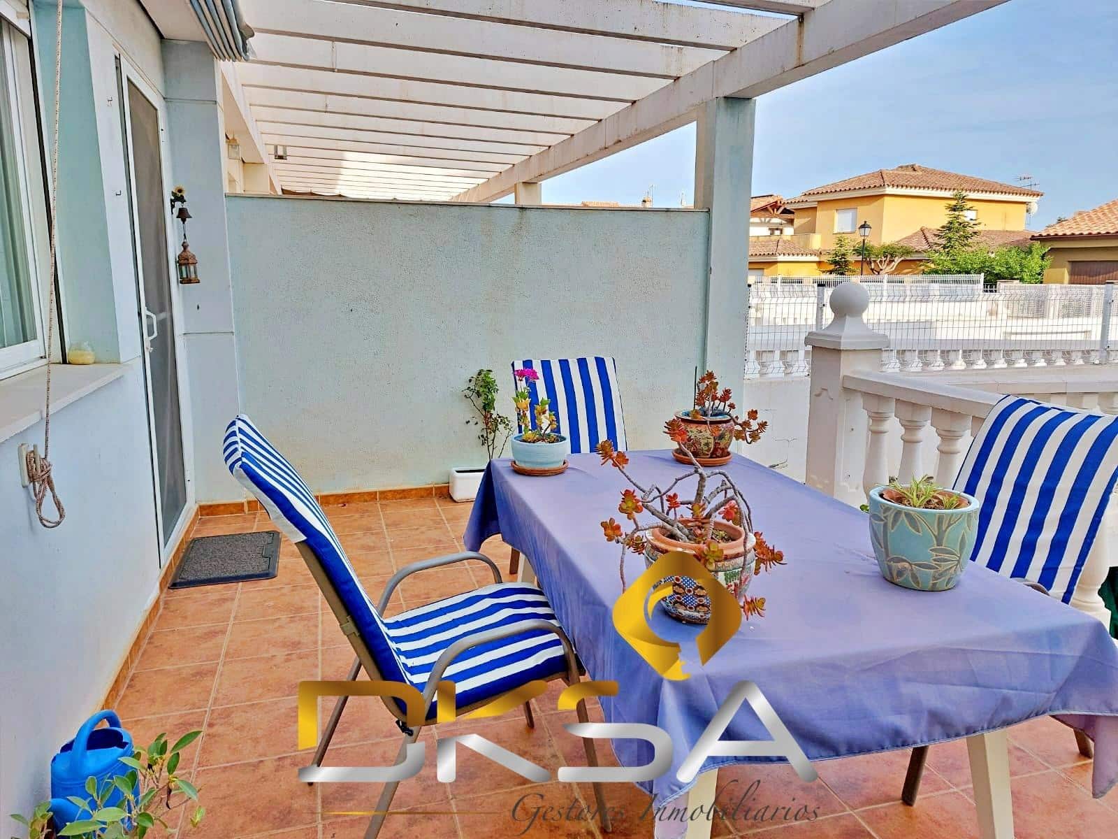 4 bedroom Terraced Villa for sale in Costur with garage - € 195,000 (Ref: 9805817)