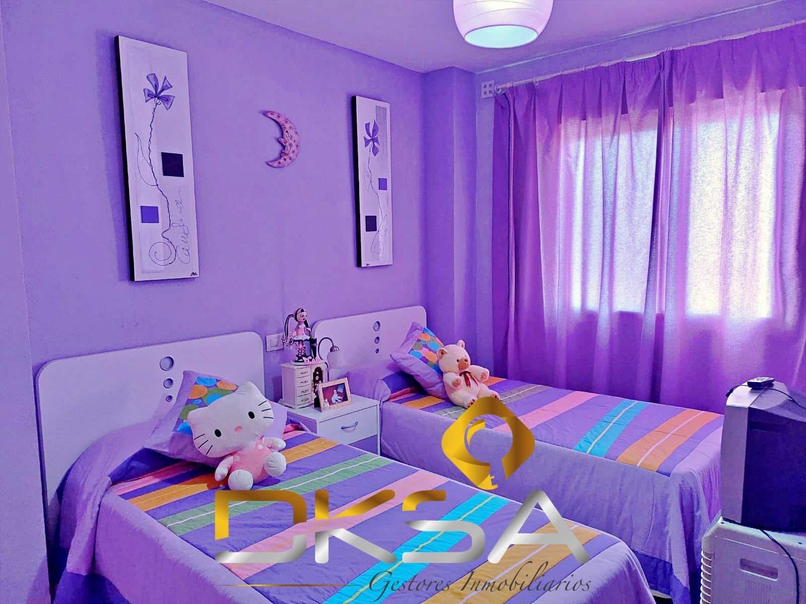 4 bedroom Terraced Villa for sale in Costur with garage - € 195,000 (Ref: 9805817)