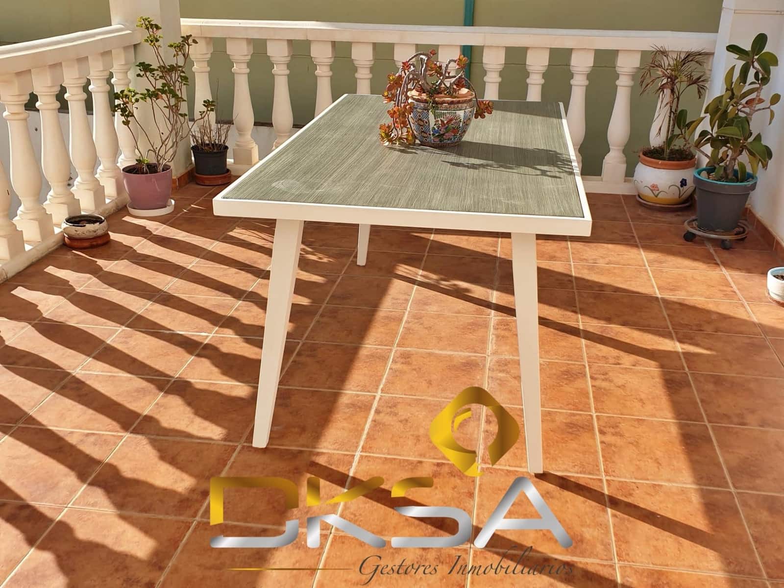 4 bedroom Terraced Villa for sale in Costur with garage - € 195,000 (Ref: 9805817)