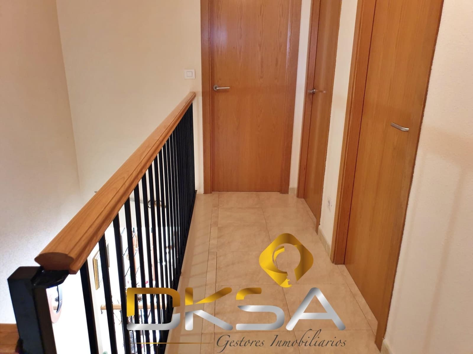 4 bedroom Terraced Villa for sale in Costur with garage - € 195,000 (Ref: 9805817)