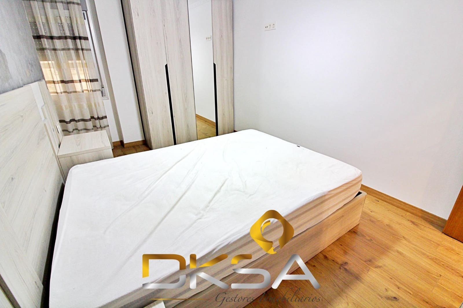 Appartement de 3 chambres à louer à Vila-real - 850 € (Ref: 9805818)